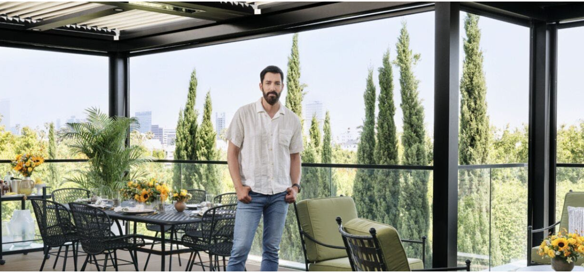 Drew Scott Chooses Struxure Pergolas 